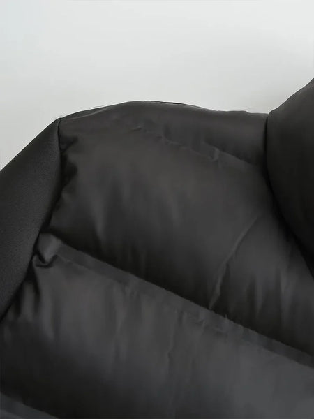 Chaqueta corta de algodón moderna y versátil