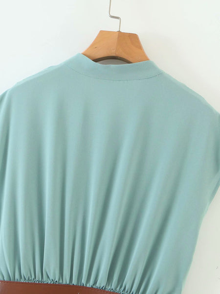 Vestido con cinturón