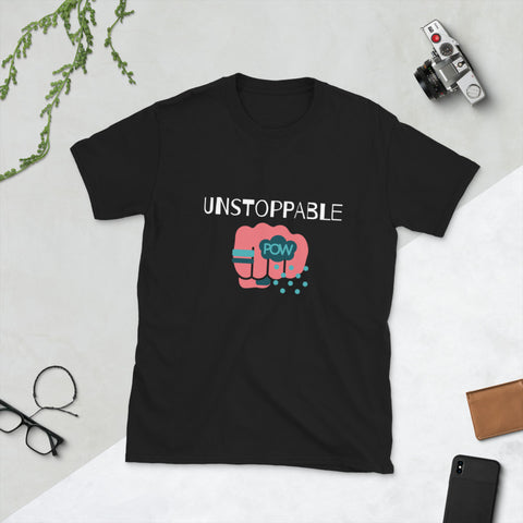 Camiseta UNSTOPPABLE de manga corta unisex - funny happy kids